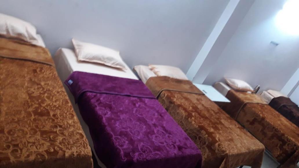 Bed and Breakfast Nityanand Prayagraj Exterior foto